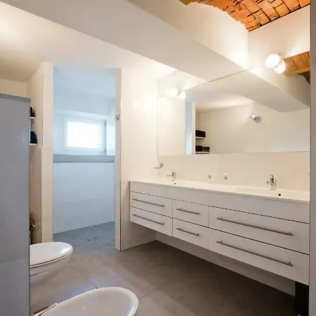 Hossies Hof - Luxus Ferienwohnung Alter Stall Bertsdorf Exterior photo